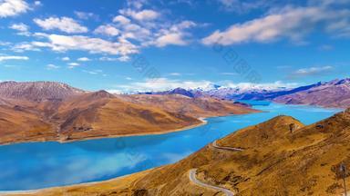 西藏三大圣湖羊卓雍措湖